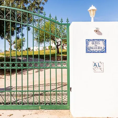 Quinta Da Baleeira Casa de Férias
